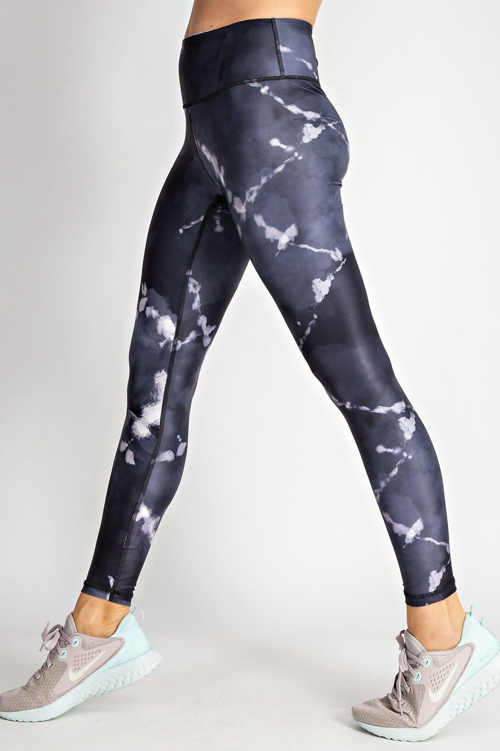 Black Tie Dye Full Length Rae Mode Leggings 5/8/23 6217