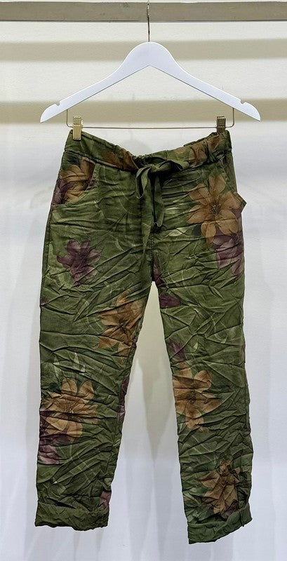 Army Green Garden Floral Venti Crinkle Joggers 4/8/25 9738