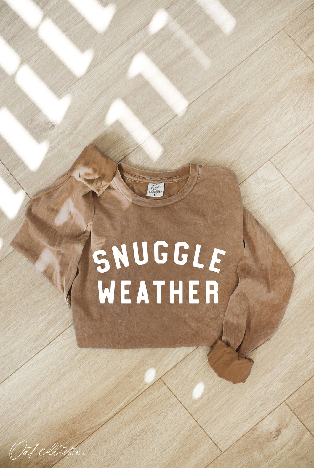 Toast SNUGGLE WEATHER Mineral Washed Long Sleeve Graphic Top