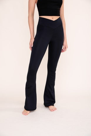 Black High Waist Crossover Mono B Leggings 12/14/22 5042