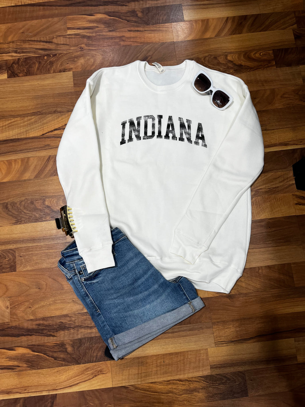 Vintage White Indiana Graphic Fleece Relaxed Oat Pullover 4/7/23 5948
