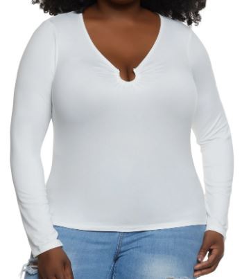 Off White Plus V Neck U Ring Long Sleeve One Top 1/31/23 5488