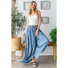 Denim Washed Pintuck Wide Leg Oli+Hali Pants