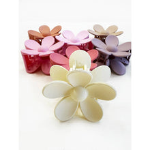 Matte Sweet Colors of Daisy Hair Clips: MIX COLOR / ONE(12)