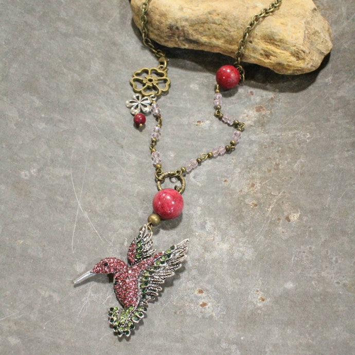 Primitive Peddler Scents Of Summer Hummingbird Pink Necklace