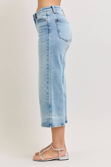 Medium Mid Rise Wide Crop Judy Blue Jeans
