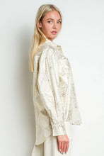 IT3269 Metallic Foil Long Sleeve Button Down Shirt: Silver / L