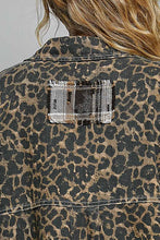 Allover Print Pattern Raw-Edge Fringe Trim Shirt Jacket: CHOCO MULTI / L
