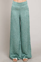 Green Wide leg waist band side zipper satin pants