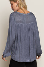 Modern Charcoal Long Sleeve Floral Lace Crochet V Neck POL Top 8/4/23 6786