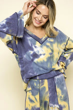 Navy V Neck Tie Dye Ces Femme Top 7/7/23 6561