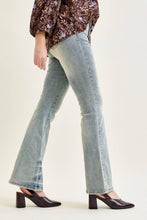 Medium Mid Rise Tinted Pin Tack Detail Flare Judy Blue Jeans