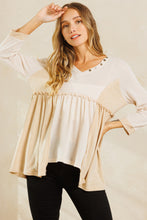 Beige Quarter Sleeve V Neck Babydoll Ces Femme Top 7/7/23 6588