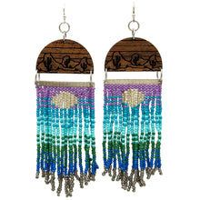 Red Wood Print Mountains Native Color Seed Bead Dangle Earrings: