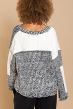 Black Ivory V Neck Long Sleeve POL Sweater 7/20/23 6691