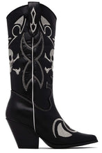 Black Skull Stitched Cowboy Boots 10/26/23 7345