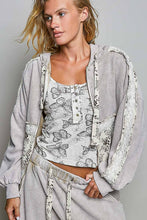 Sand Double Gauze Front Pocket Printed Thermal Hooded POL Jacket