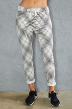 Black White Grid Pattern Baby Corduroy Venti Crinkle Joggers 9/14/23 7091