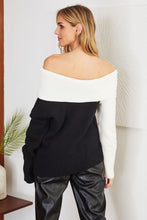 Black Two Tone Off Shoulder Long Sleeve Sweater Knit Venti Top 7/27/23 6699