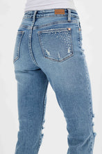 Light High Waist Rhinestone Embellished Destroyed Slim Judy Blue Jeans 6/5/23 6355
