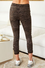 Mocha Animal Print Venti Crinkle Joggers 7/7/23 6622