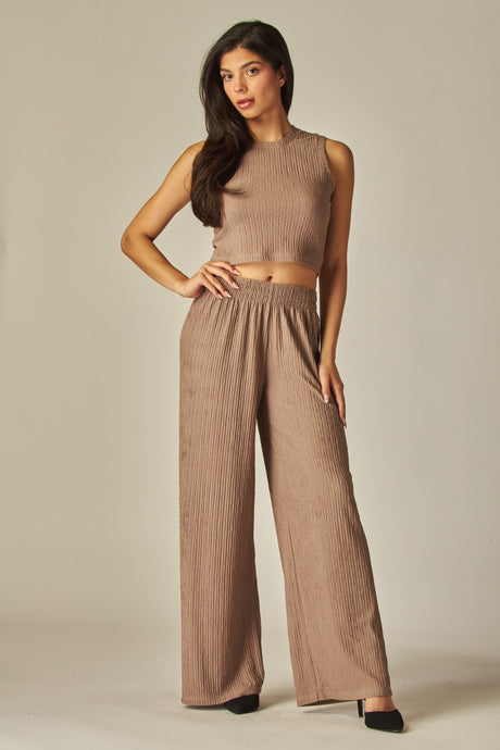 Taupe Crinkle Cropped Top & Lounge Pants Set 2/14/25 9615