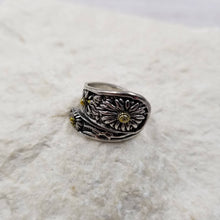 Vintage Silver Carved Sunflower Ring
