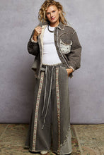 Black Long sleeve Western-inspired yoke studded lace panel POL jacket