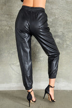 Black Cuffed Faux Leather Knee Stitch Venti Jogger 10/25/23 7289