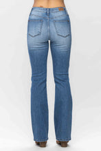 Medium Mid Rise Plaid Patch Bootcut Judy Blue Jeans 10/24/23 7250