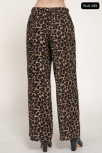 Brown Plus Elastic Waist Leopard Printed Double Gauze Pants