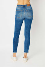 Medium High Waist Cuffed Hem Skinny Judy Blue Jeans 4/10/24 8438