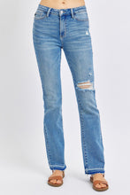 Medium Mid Rise Destroy & Released Hem Bootcut Judy Blue Jeans 6/27/24 8734
