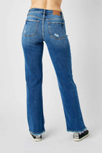 Medium Mid Rise Dad Judy Blue Jeans 7/16/24 8751
