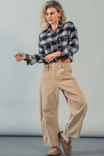 Black Western Inspired Cropped Button Down Plaid Flannel Urban Daizy Shirt