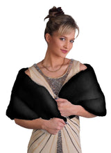 Black Flapper faux fur cape