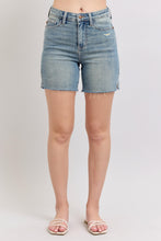 Medium High Waist Vintage Wash Side Slit Judy Blue Shorts 6/3/25 9960