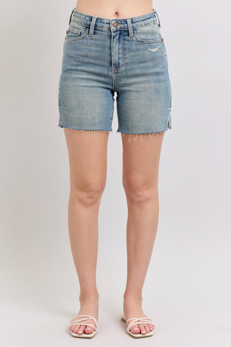 Medium High Waist Vintage Wash Side Slit Judy Blue Shorts 6/3/25 9960