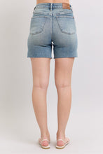 Medium High Waist Vintage Wash Side Slit Judy Blue Shorts 6/3/25 9960