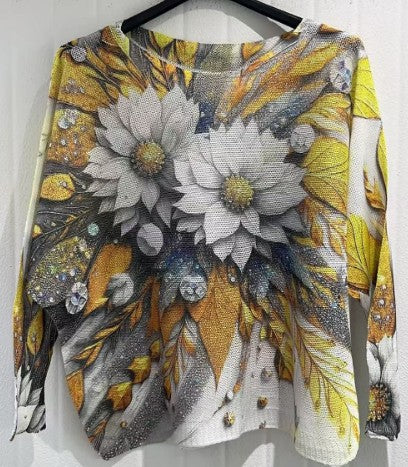 White Daisy Round Knit Sweater 8/20/25 1127