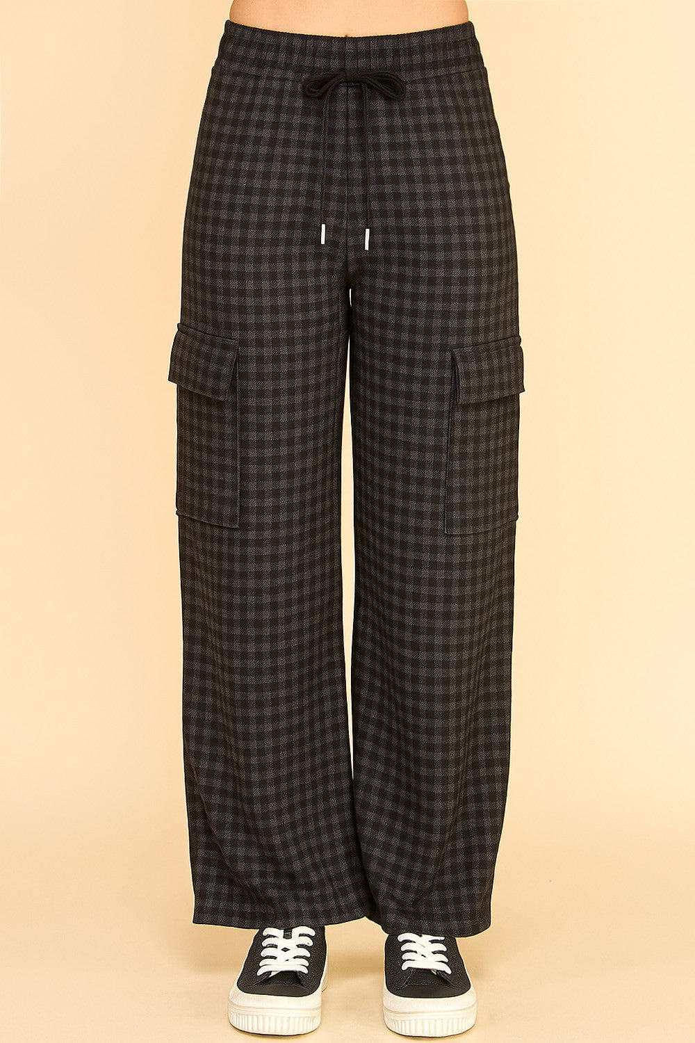 Black Plaid Drawstring Cargo Pants 11/17/25 1236