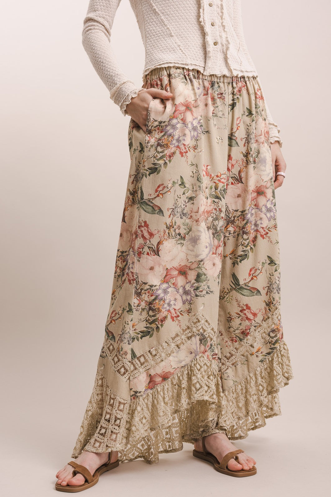 Taupe Asym Wide Leg Floral Lace Trim Blue Velvet Pants 5/28/26 1314