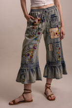 Denim Embroidery Patchwork Ruffle Hem Cropped Blue Velvet Pants 8/18/26 1375