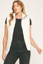 White Contrast Zip Cropped Puffer Vest