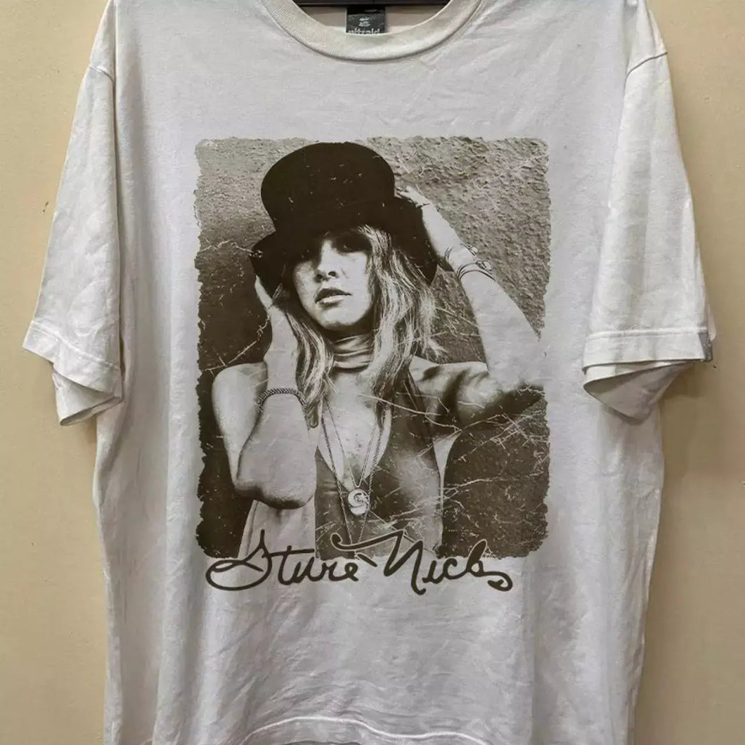 Dark Heather Stevie Nicks 90s Tshirt