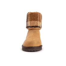 Tan Muk Luks Women's Clover Boots