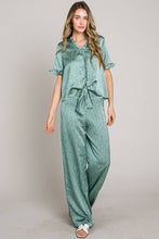 Green Wide leg waist band side zipper satin pants