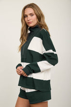 WIDE STRIPE HALF ZIP LONG SLEEVE KNIT TOP : HUNTER GREEN