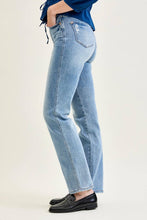 Medium High Waist Tummy Control Contrast Wash Straight Judy Blue Jeans