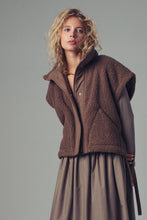 Brown Quilted Collar Boxy Sherpa Urban Daizy Vest